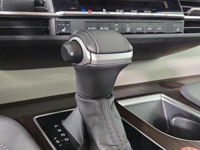 used 2024 Toyota Sienna car, priced at $40,266