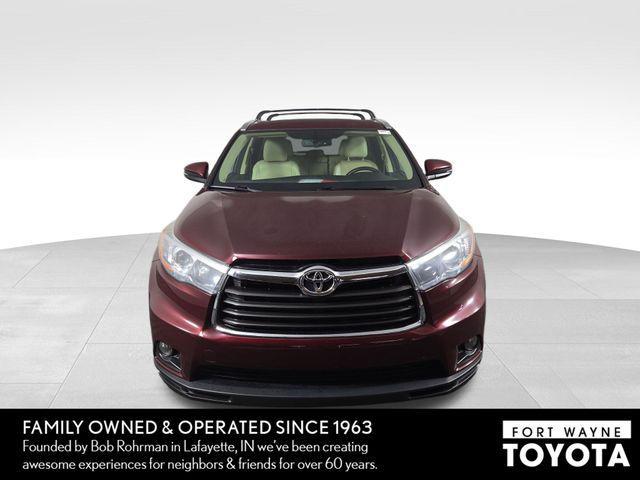 used 2016 Toyota Highlander car, priced at $20,871