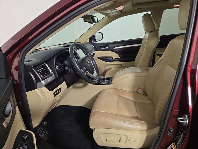 used 2016 Toyota Highlander car, priced at $20,871