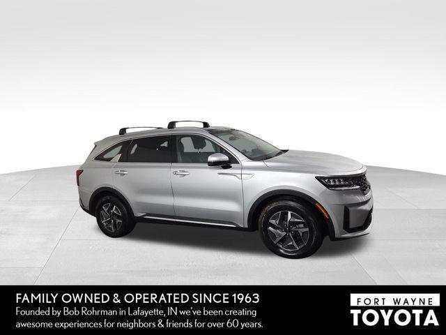 used 2023 Kia Sorento Hybrid car, priced at $27,402