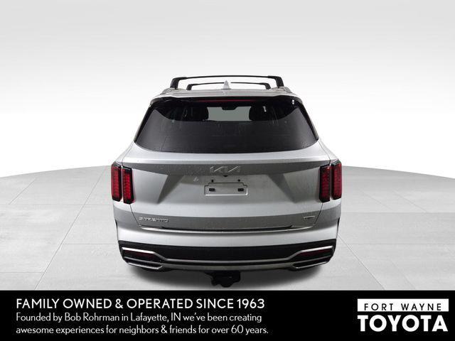 used 2023 Kia Sorento Hybrid car, priced at $27,402