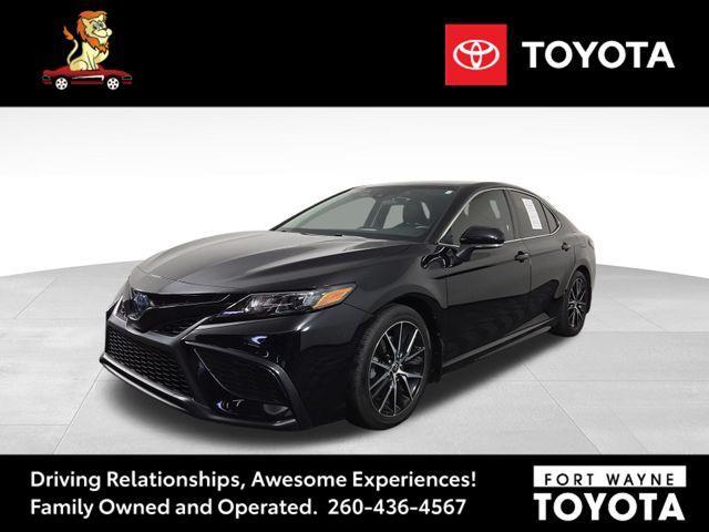 used 2022 Toyota Camry Hybrid car, priced at $28,600