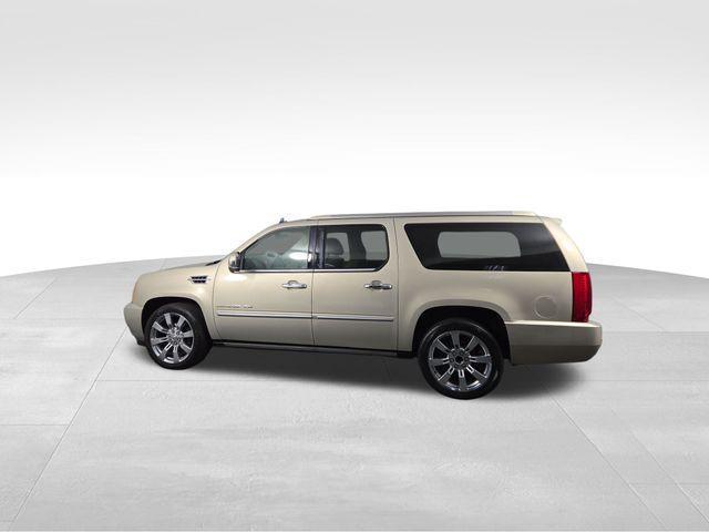 used 2012 Cadillac Escalade ESV car, priced at $11,900