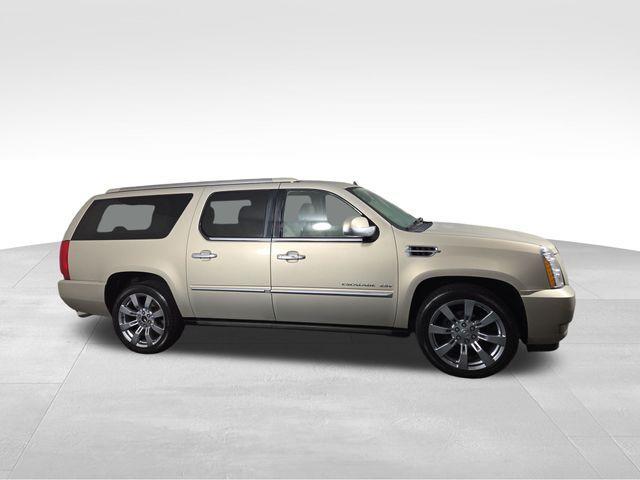 used 2012 Cadillac Escalade ESV car, priced at $11,900