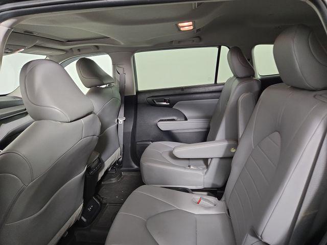 used 2023 Toyota Highlander car, priced at $34,837