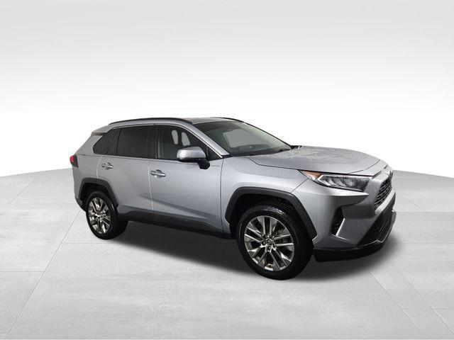 used 2021 Toyota RAV4 car, priced at $27,100