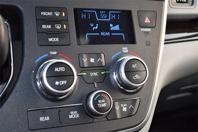 used 2017 Toyota Sienna car