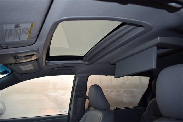 used 2017 Toyota Sienna car