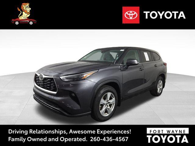 used 2023 Toyota Highlander car, priced at $34,100