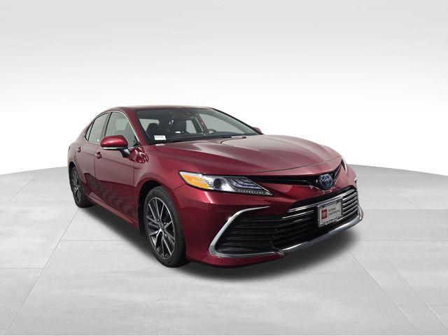 used 2022 Toyota Camry Hybrid car, priced at $28,998