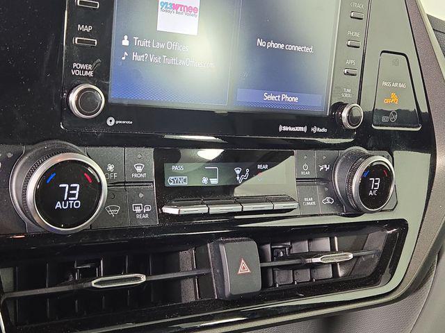 used 2021 Toyota Highlander car, priced at $34,074
