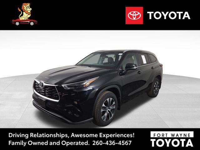 used 2024 Toyota Highlander car, priced at $41,784