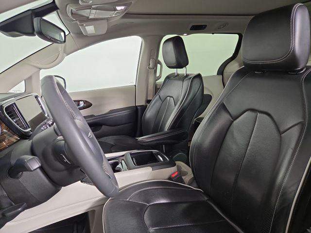used 2023 Chrysler Pacifica car, priced at $29,484