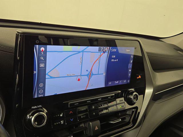 used 2021 Toyota Highlander car, priced at $40,039