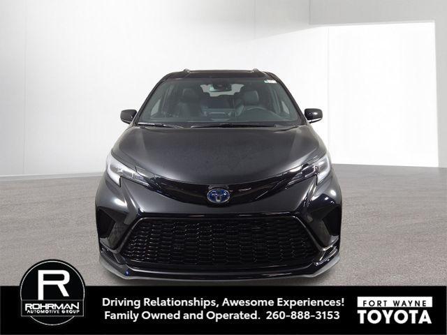 new 2025 Toyota Sienna car, priced at $48,991