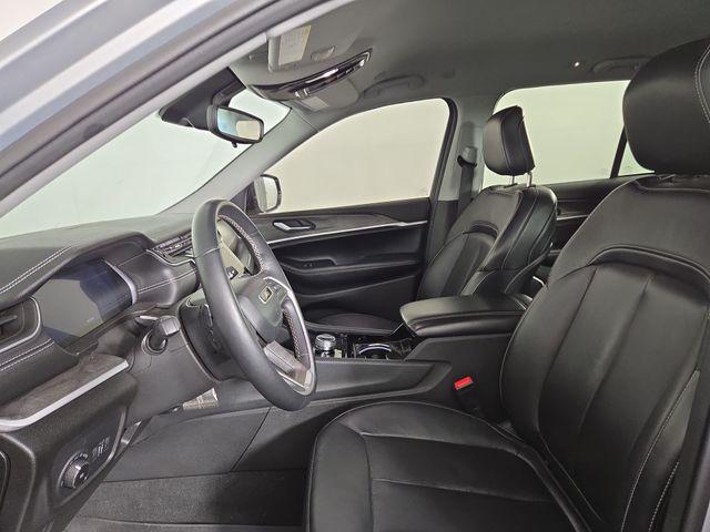 used 2022 Jeep Grand Cherokee car, priced at $28,790