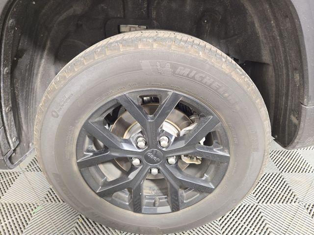 used 2022 Jeep Grand Cherokee car, priced at $28,790