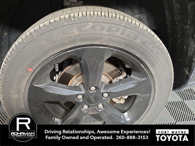 used 2021 Jeep Grand Cherokee L car, priced at $27,674