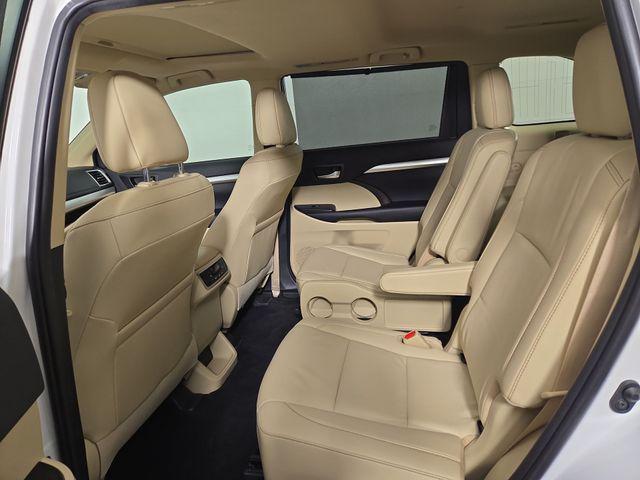 used 2019 Toyota Highlander car, priced at $27,923