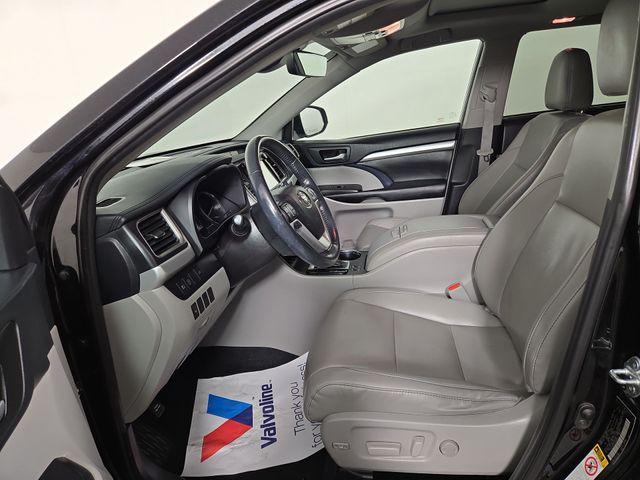 used 2019 Toyota Highlander car, priced at $25,026