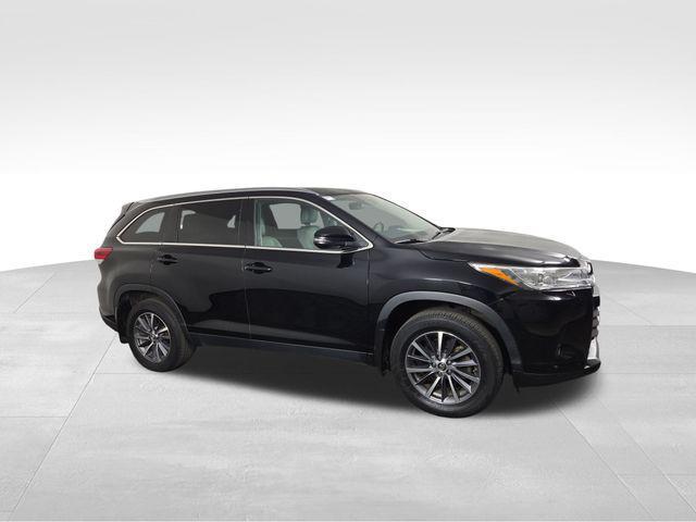 used 2019 Toyota Highlander car, priced at $25,026