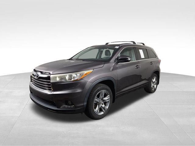 used 2015 Toyota Highlander car, priced at $16,991