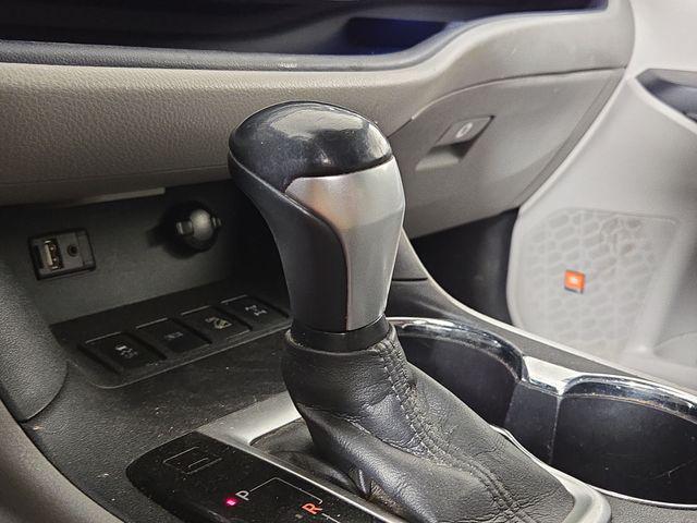 used 2015 Toyota Highlander car, priced at $16,991