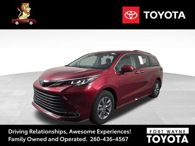 used 2023 Toyota Sienna car, priced at $33,726