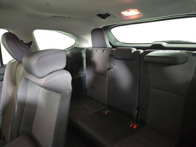 used 2023 Toyota Highlander car, priced at $33,200