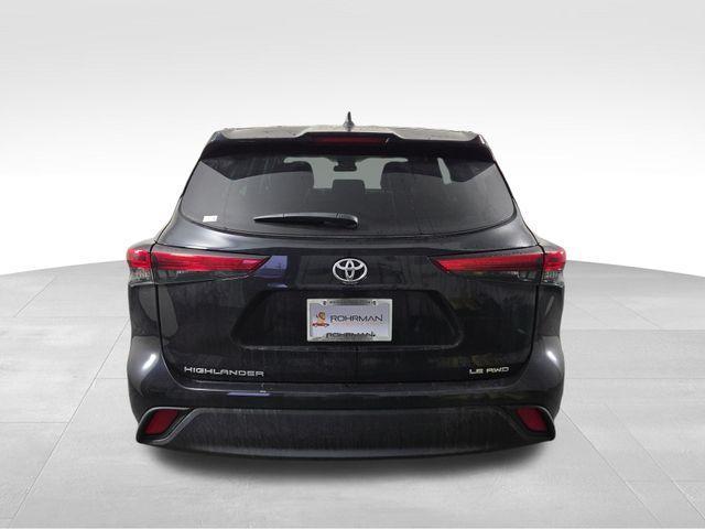 used 2023 Toyota Highlander car, priced at $33,200