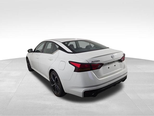 used 2023 Nissan Altima car, priced at $24,246