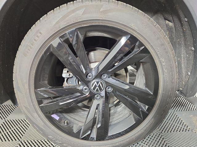 used 2024 Volkswagen Tiguan car, priced at $30,268