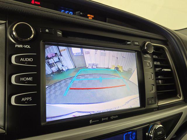 used 2018 Toyota Highlander car, priced at $24,378