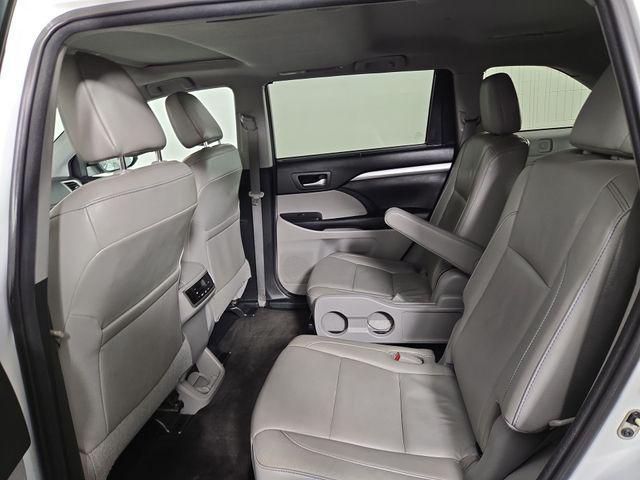 used 2018 Toyota Highlander car, priced at $24,378