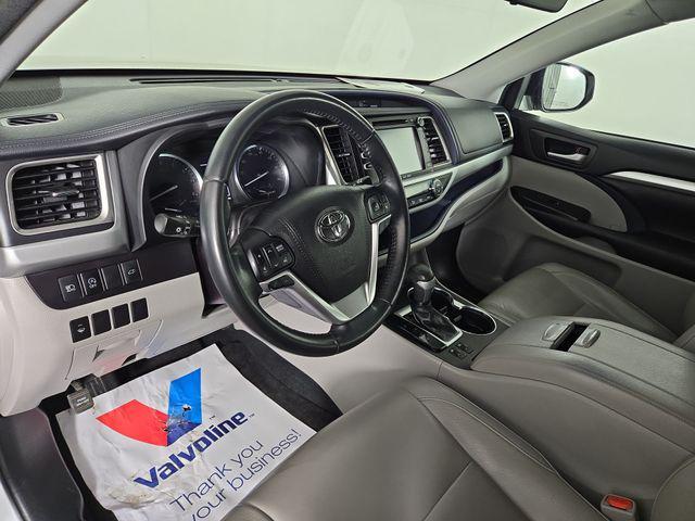 used 2018 Toyota Highlander car, priced at $24,378