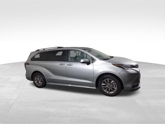 used 2023 Toyota Sienna car, priced at $42,908