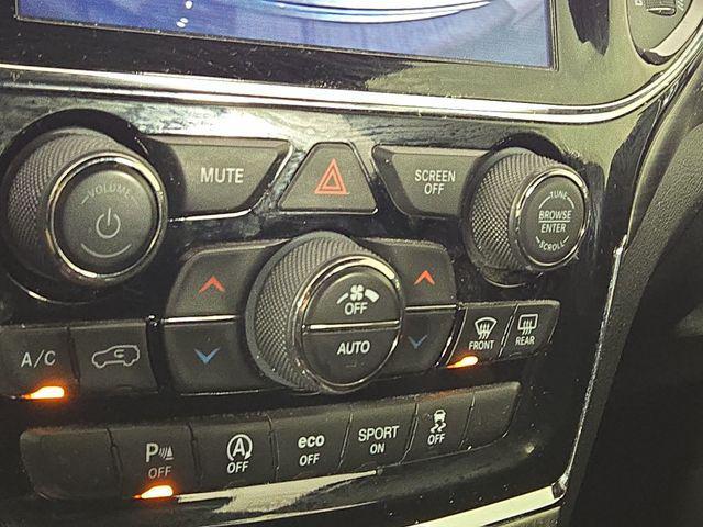 used 2020 Jeep Grand Cherokee car, priced at $23,310