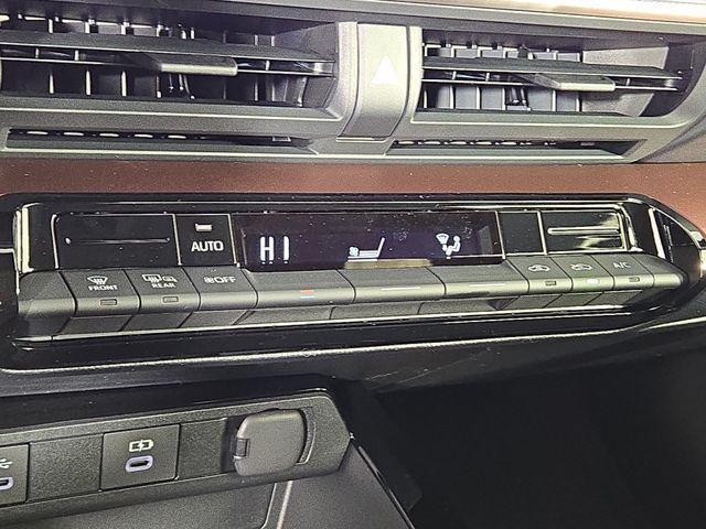 new 2026 Toyota Prius Plug-In Hybrid car, priced at $35,040