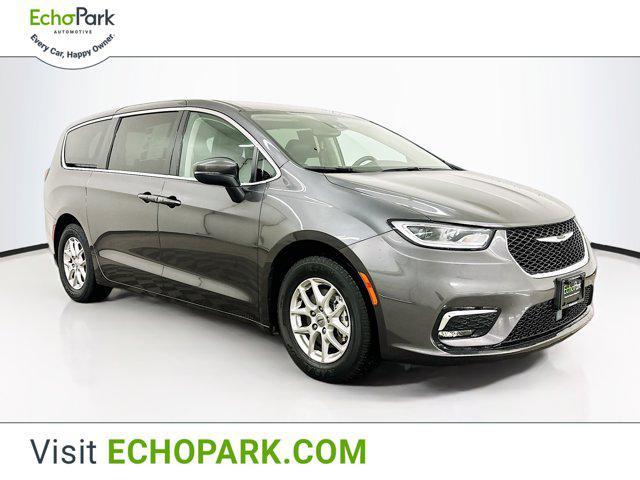 used 2023 Chrysler Pacifica car, priced at $22,979