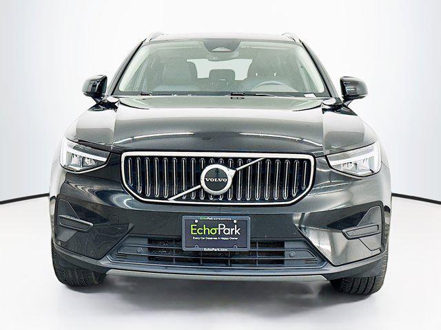 used 2025 Volvo XC40 car, priced at $28,577