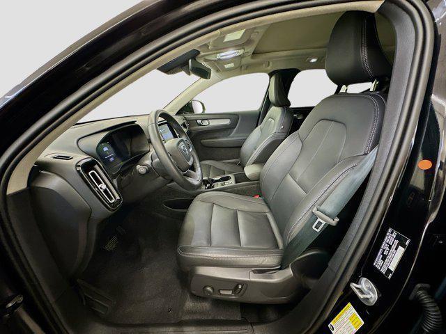 used 2025 Volvo XC40 car, priced at $28,577