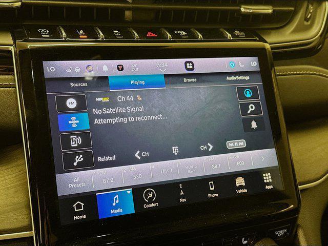 used 2023 Jeep Grand Cherokee car, priced at $31,597