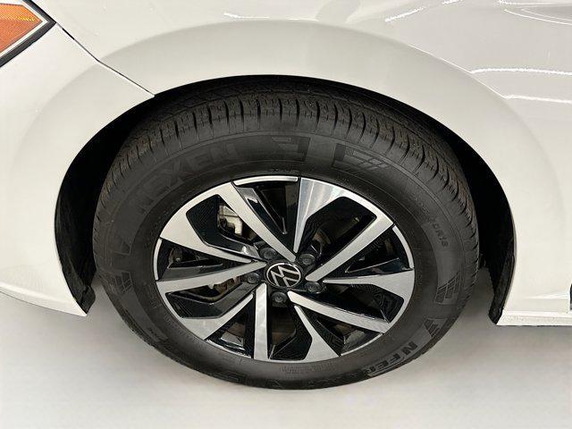 used 2024 Volkswagen Jetta car, priced at $16,997