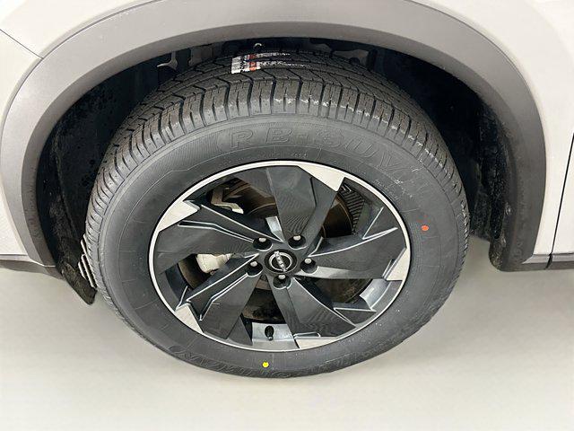 used 2024 Nissan Rogue car, priced at $21,497