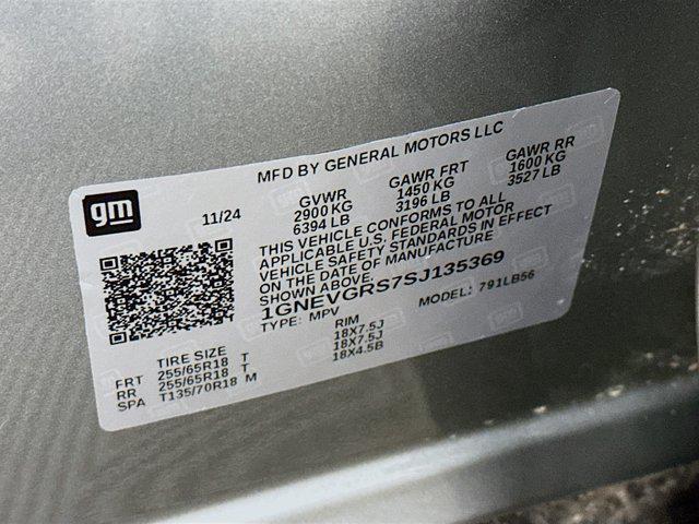 used 2025 Chevrolet Traverse car, priced at $35,996