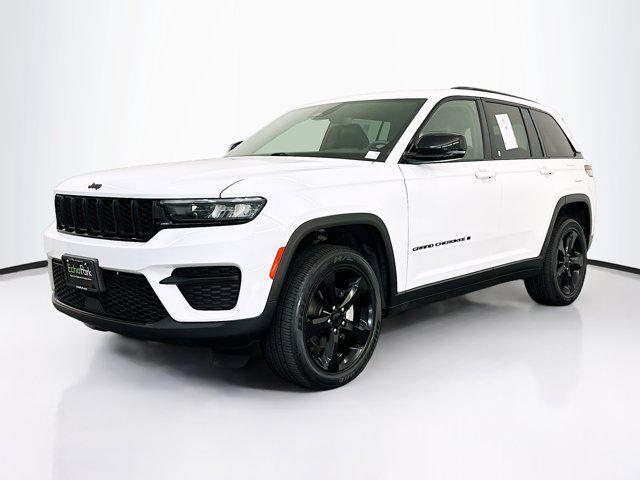 used 2023 Jeep Grand Cherokee car, priced at $30,987