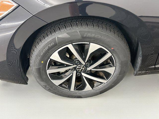 used 2024 Volkswagen Jetta car, priced at $17,277