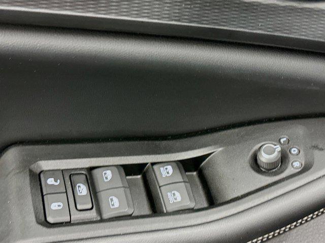 used 2024 Jeep Grand Cherokee L car, priced at $30,996