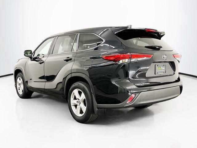 used 2023 Toyota Highlander car, priced at $32,839