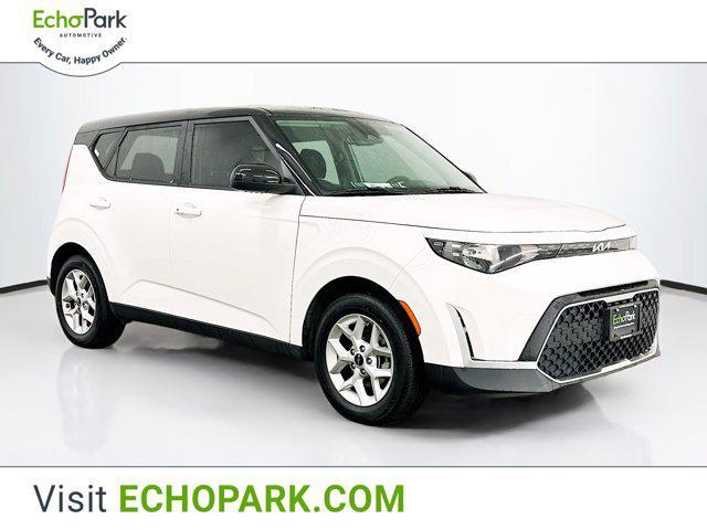 used 2023 Kia Soul car, priced at $18,369